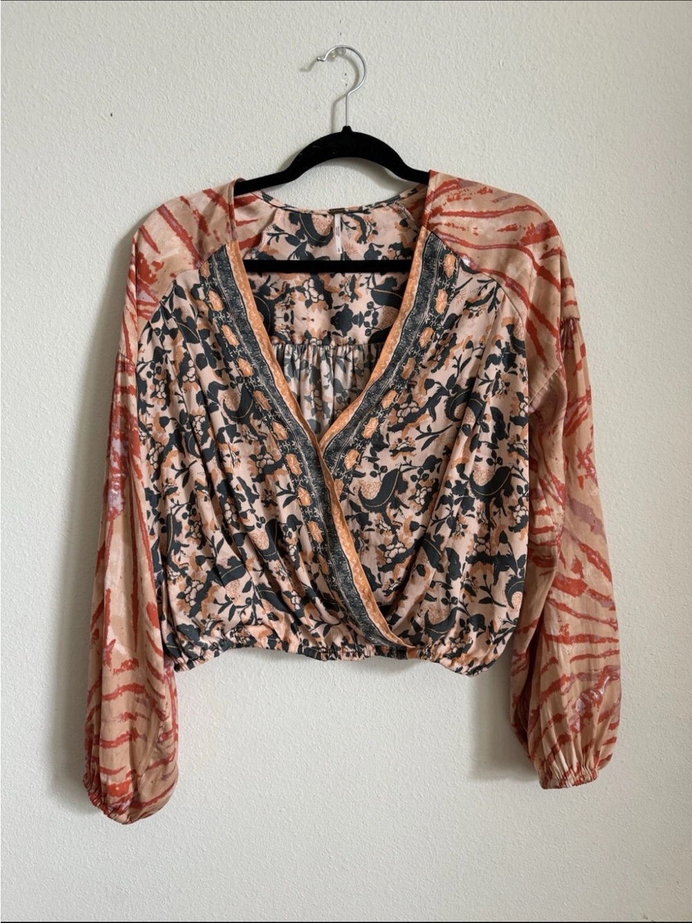 Free People Boho Tie Dye Balloon Sleeve Wrap Top Size Small